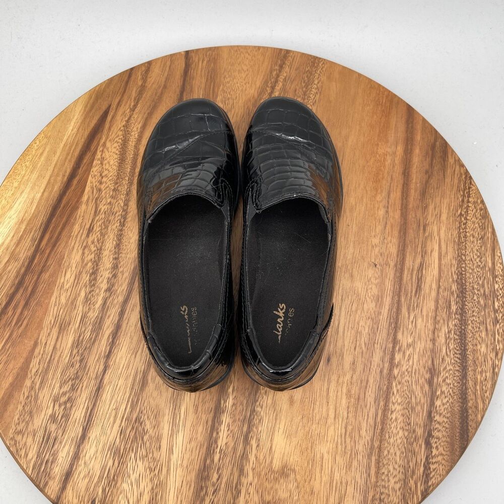 Clarks Bendables Loafers Womens Size 7.5 M Black Animal Print Slip On Shoes - Picture 5 of 9